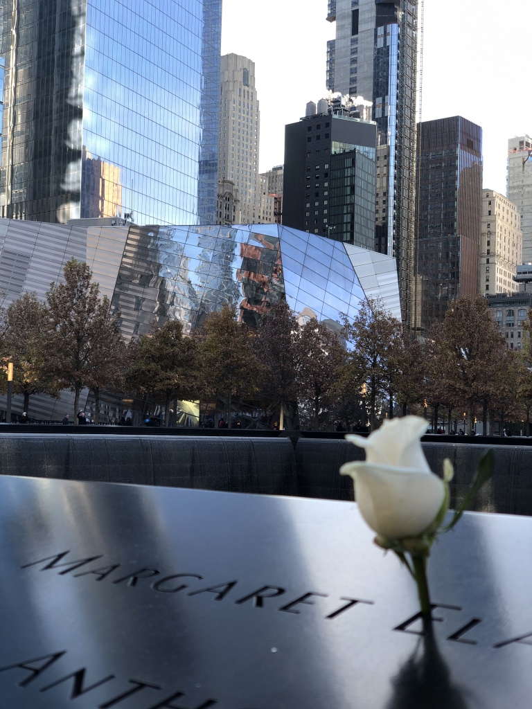 9-11 memorial pool New York City heiditravelsusa.nl