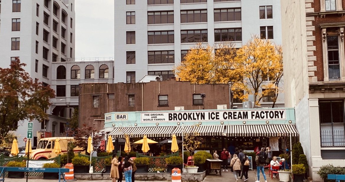 Brooklyn DUMBO heiditravelsusa